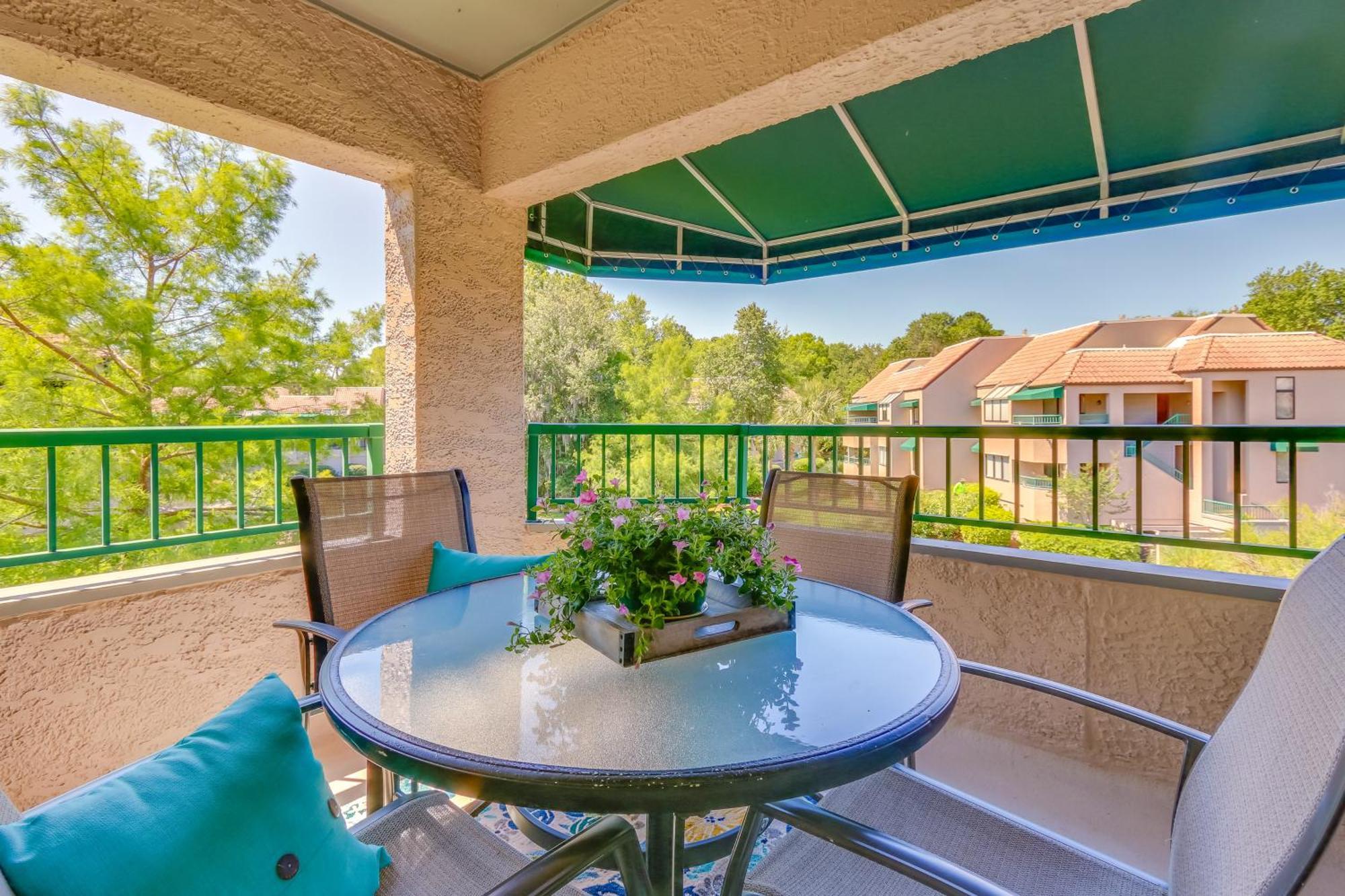 2 Mi To Beach Dog-Friendly Hilton Head Condo! Hilton Head Island Pokój zdjęcie